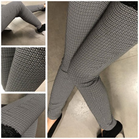 Úzké vzorované dámské kalhoty